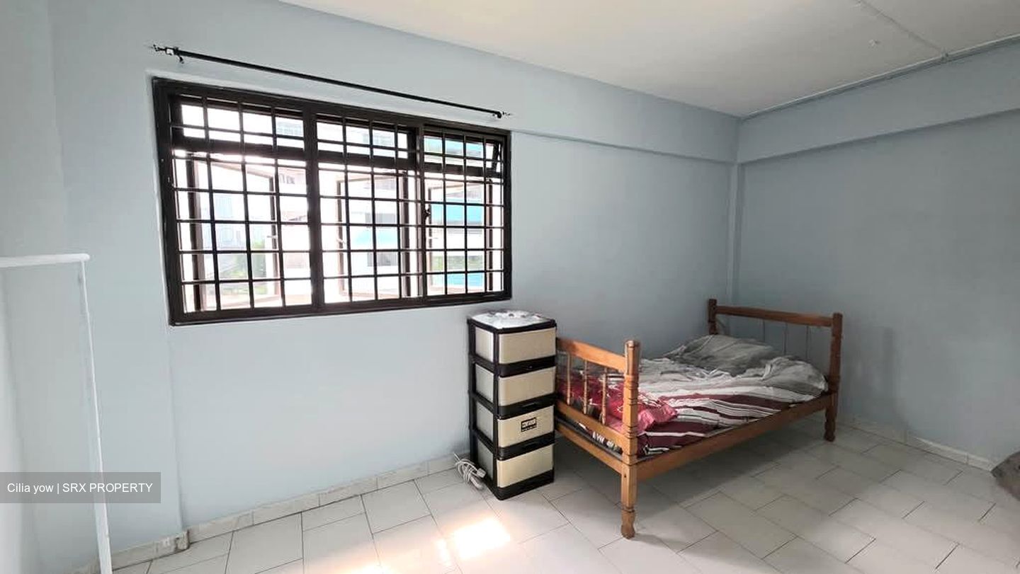 Blk 206 Jurong East View (Jurong East), HDB 4 Rooms #573694001